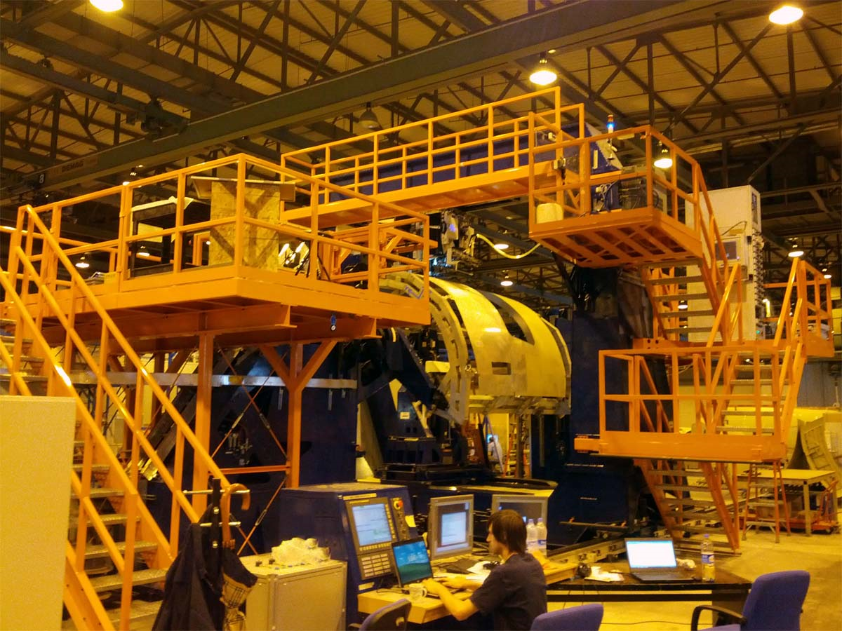 A320 TAI Fuselage Riveter Electroimpact